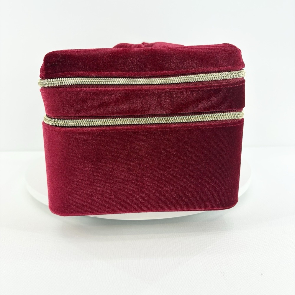 2024 Estee Lauder Red Velvet Limited Ed Holiday Beauty Box CASE ONLY‎ Bow Handle - Picture 2 of 9